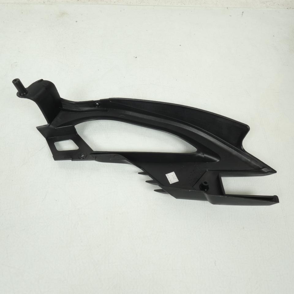Carénage bras oscillant D pour moto Rieju 125 RS2 Matrix 2007 0/000.570.7234