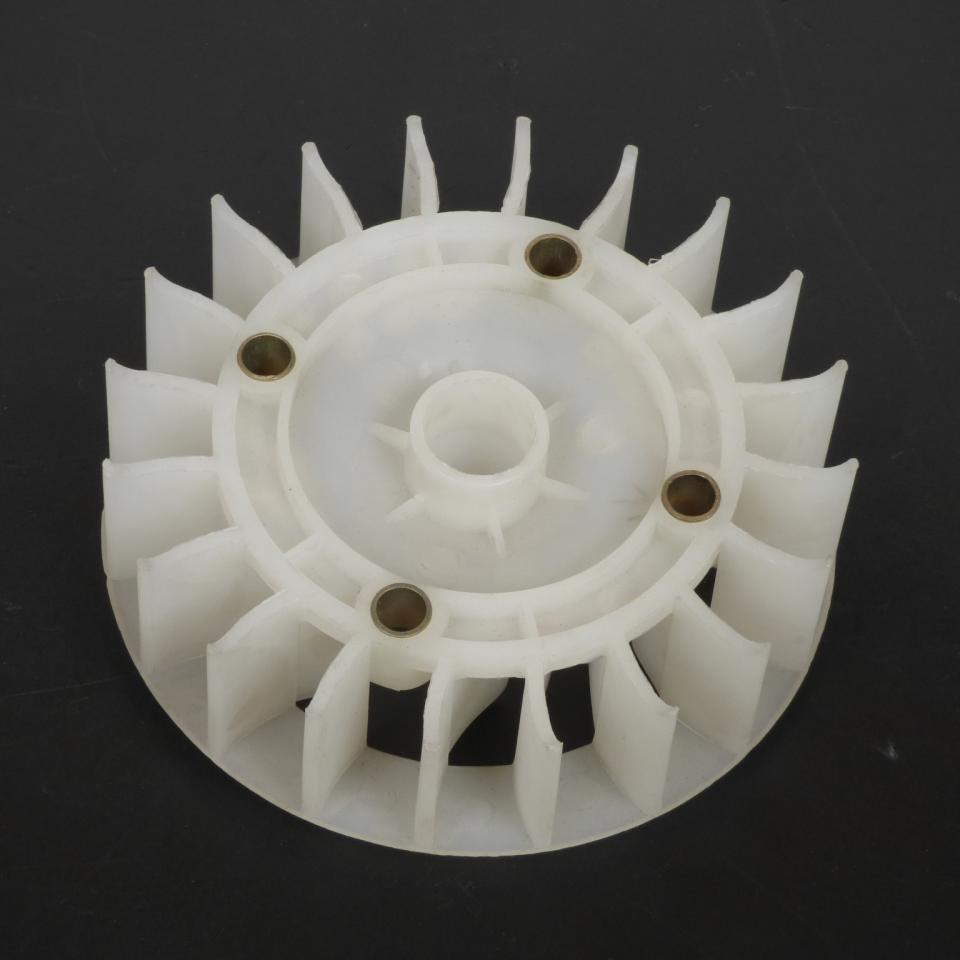 Helice ventilateur d'allumage pour scooter Chinois 50 Little fish 139QMB / GY6