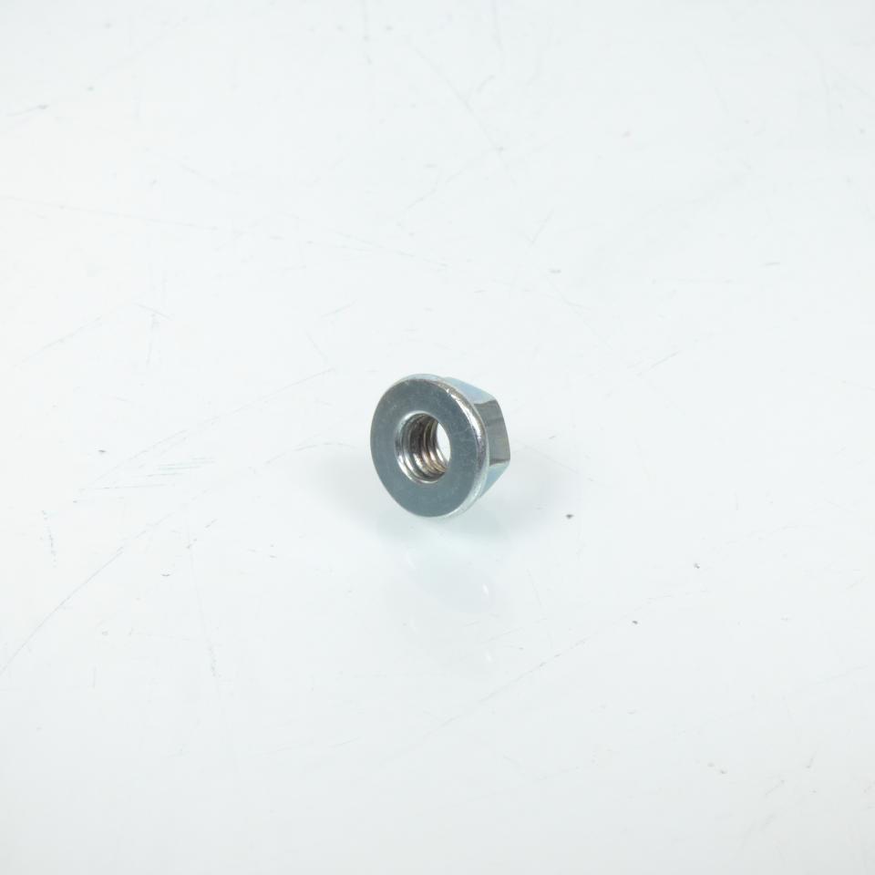Un écrou M6 x 1.0 origine pour quad Hytrack HY HY10103 / M6x1.0 Neuf
