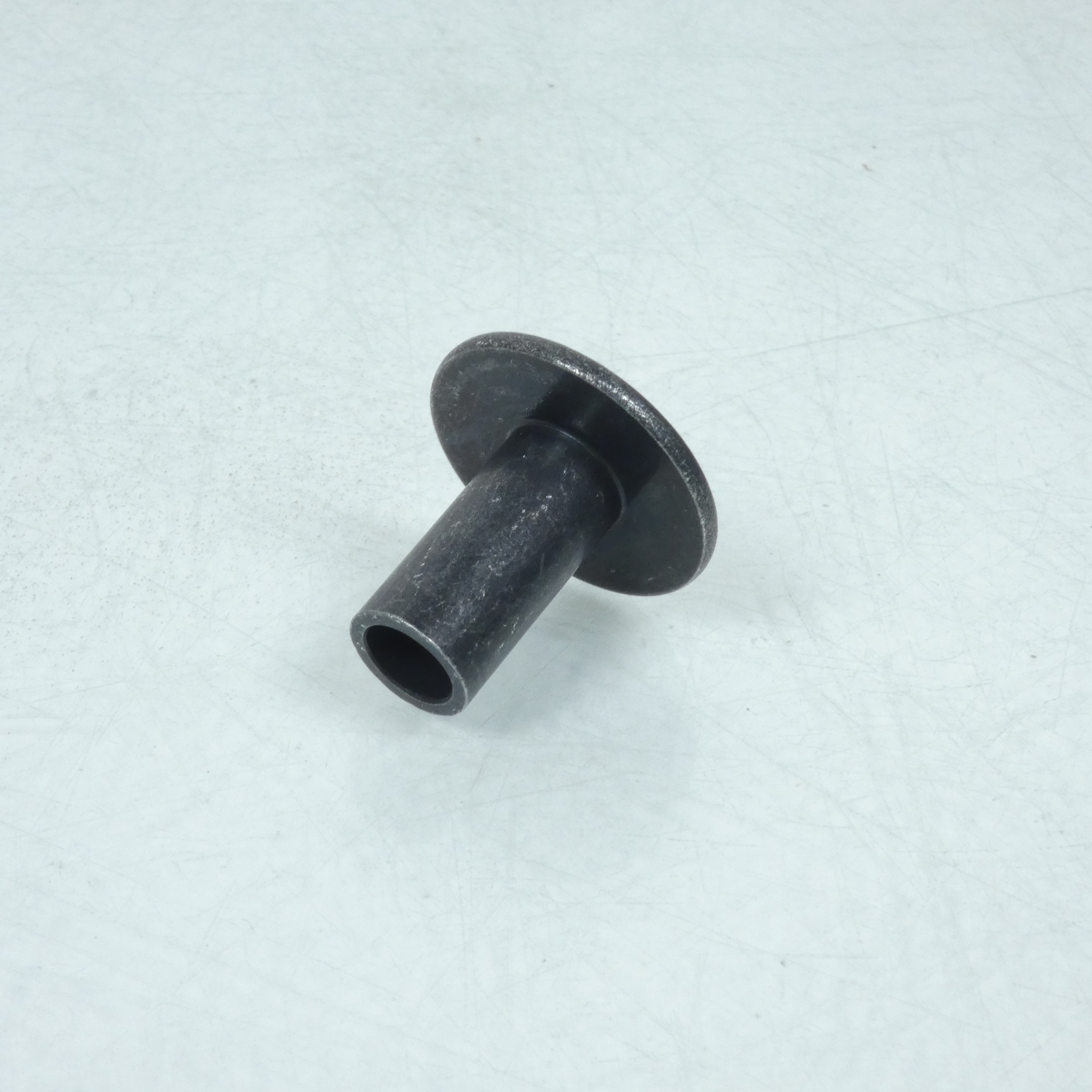 Entretoise silencieux echappement pour scooter Suzuki 250 Burgman 09180-08152