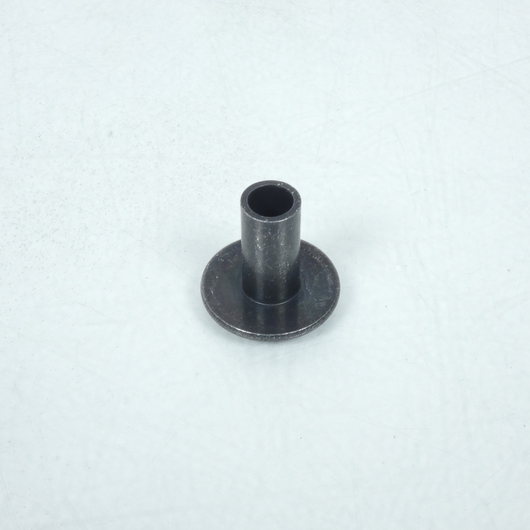 Entretoise silencieux echappement pour scooter Suzuki 250 Burgman 09180-08152