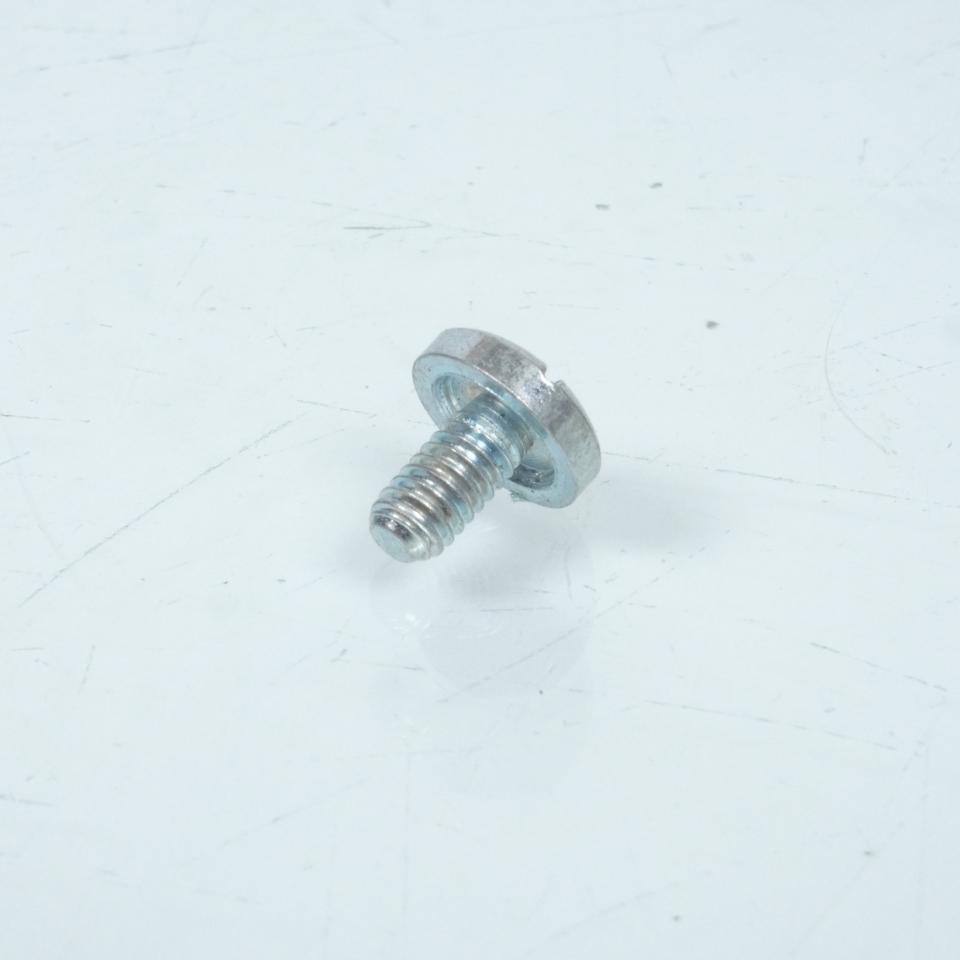 Vis M5x0.8 de carter d'embrayage / variateur pour mobylette MBK 50 51 Neuf