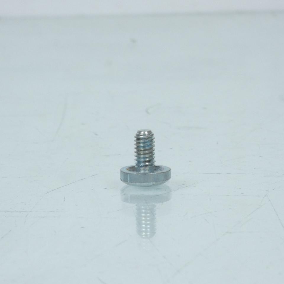 Vis M5x0.8 de carter d'embrayage / variateur pour mobylette MBK 50 51 Neuf