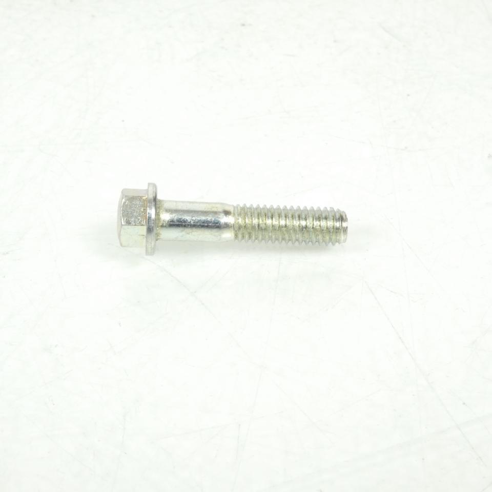 Vis M6 P100 28mm 706561 pour scooter Peugeot 100 Trekker 1998 Neuf