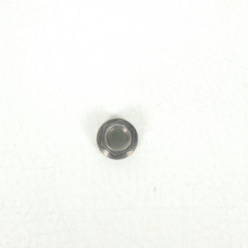 Écrou M10 pas 125 pour scooter Yamaha 50 JOG 1990 à 1991 90185-10154 Neuf
