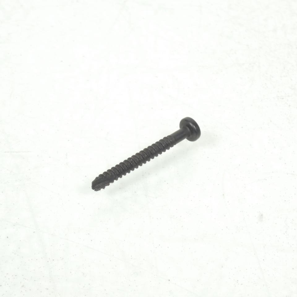 Vis fixation cabochon clignotant pour scooter MBK 50 Nitro 5YX-H3333-00 M3 Neuf