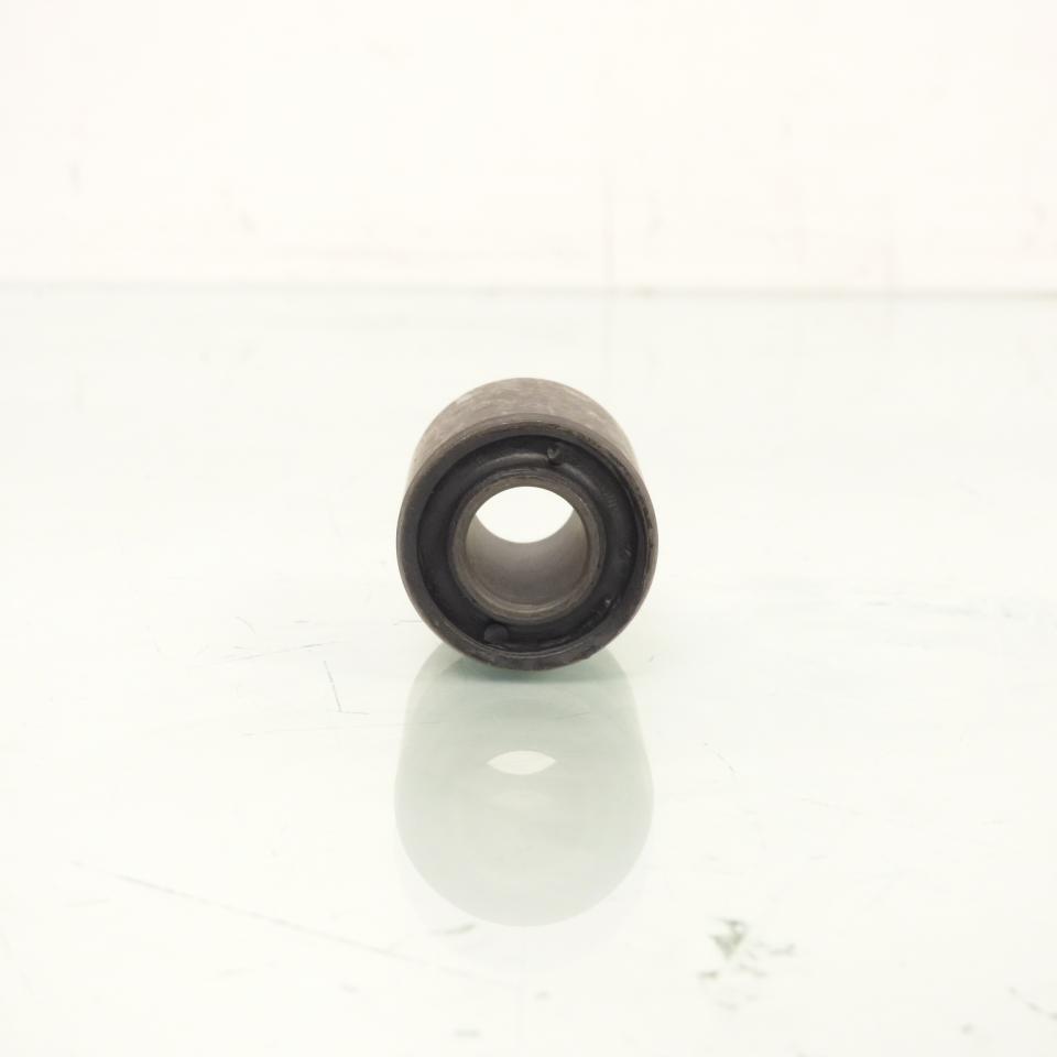 Silentbloc d'axe de bras oscillant pour mobylette Peugeot 103 Ø10x22x30x33mm