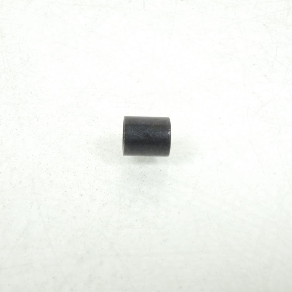 Entretoise 6x9x10mm pour moto Yamaha 1700 MT-01 90387-067V1 90387-068J5 Neuf