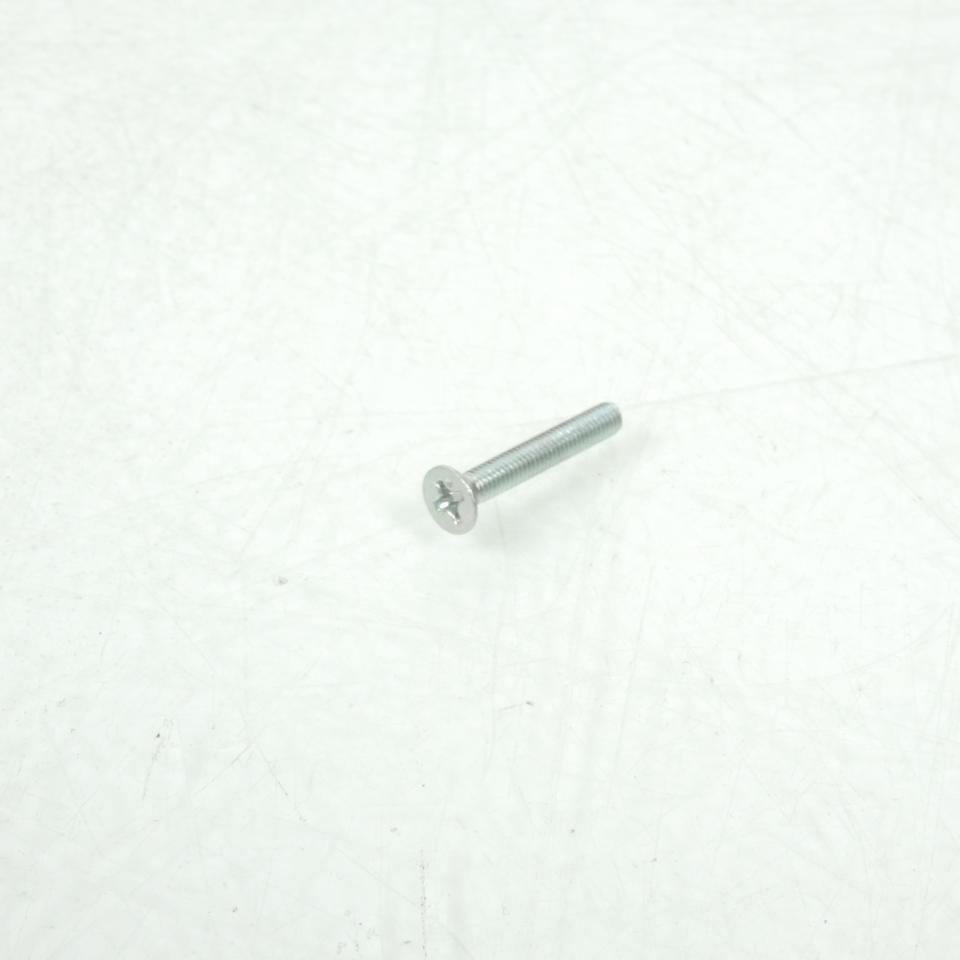 Vis M3 P0.75 L17mm pour moto Suzuki 750 Gsx-R 2000 à 2001 02122-0320A Neuf