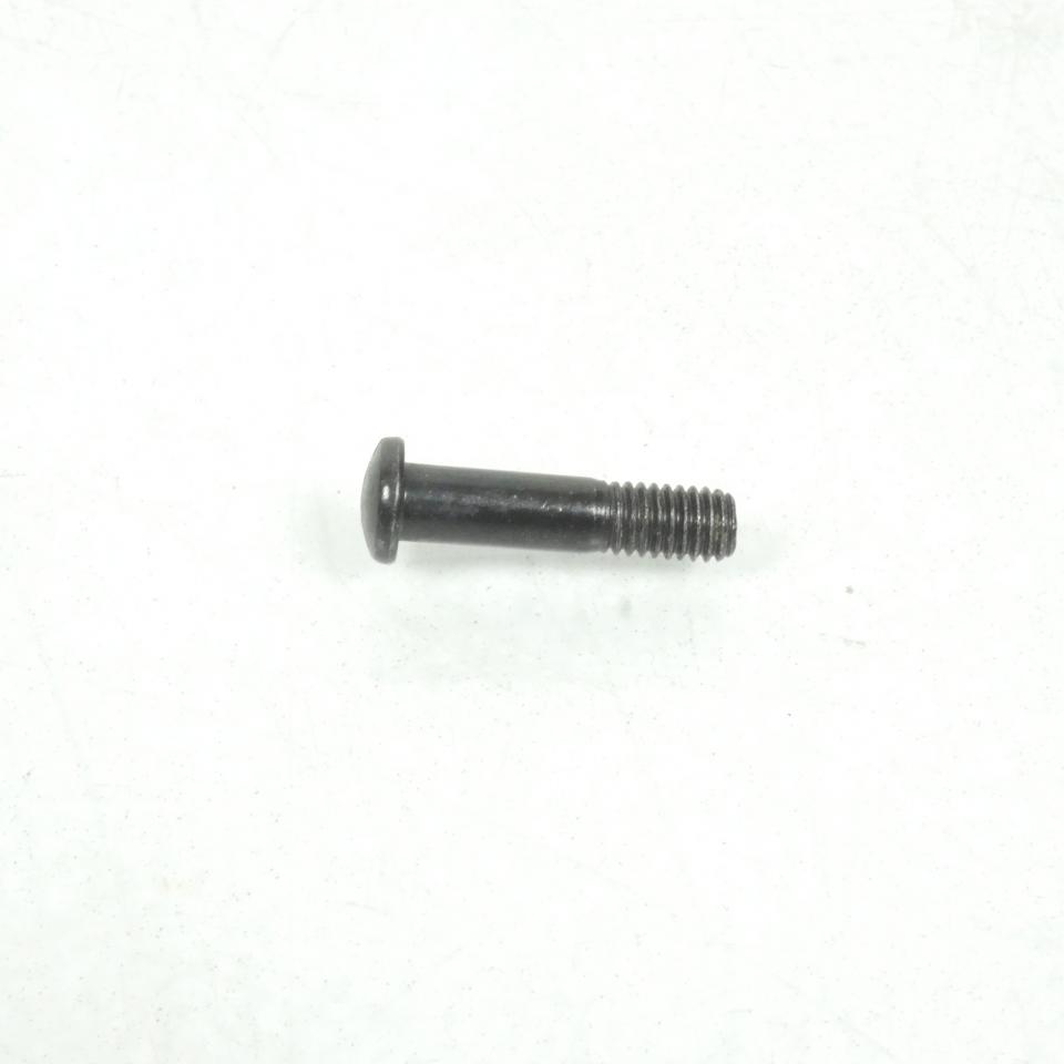 Vis axe levier frein pour scooter Yamaha 50 Jog R 3VL-H3915 M6 P100 Ø6mm Neuf