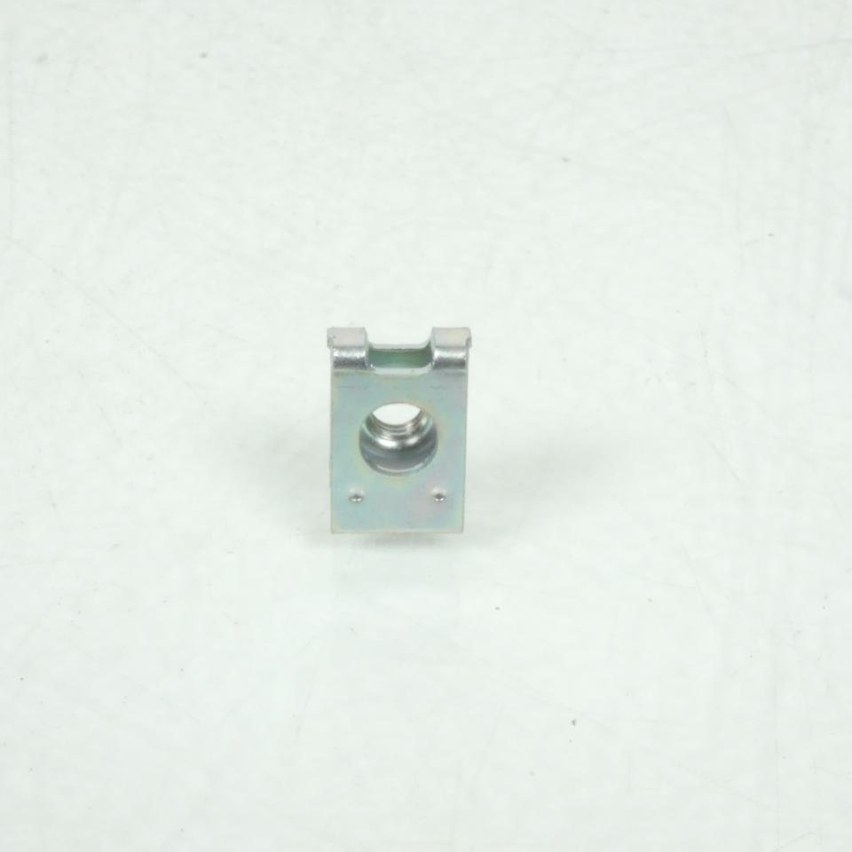 Agrafe de carrosserie pour moto Suzuki 1000 Gsx-R 09148-05052-000 Neuf