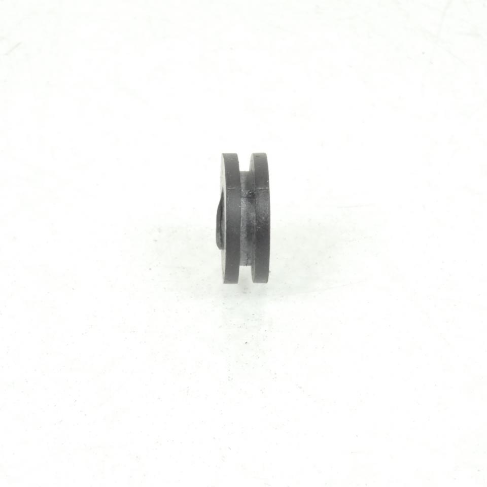 Silentbloc pour scooter Suzuki 125 Epicuro 1999 à 2000 09320-08066 8x12/18x6mm