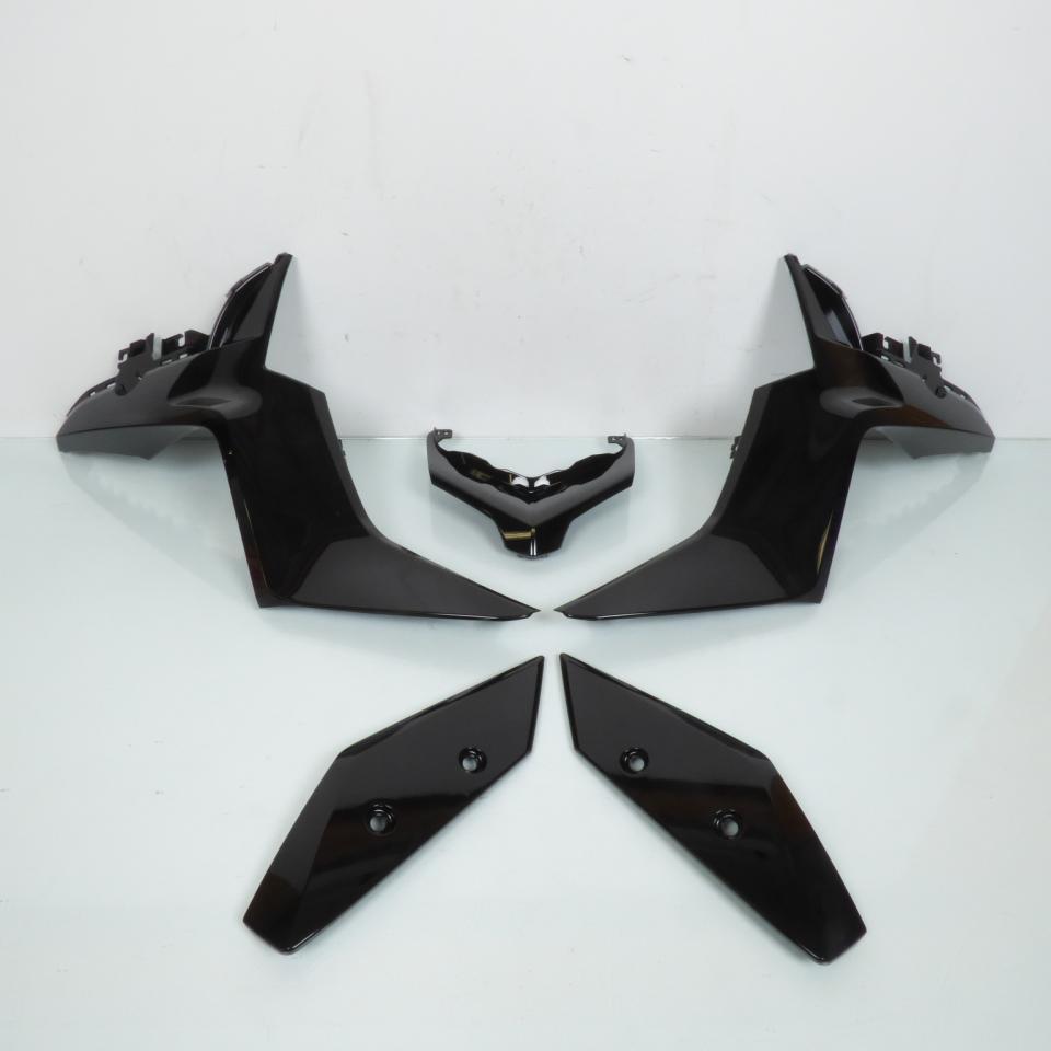 Kit carénage P2R pour scooter Yamaha 125 X-Max 2018 à 2022 15 pièces noir brillant Neuf