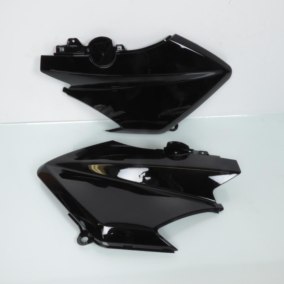 Kit carénage TNT pour scooter Yamaha 125 Xmax 2014 à 2017 10 piece noir brillant