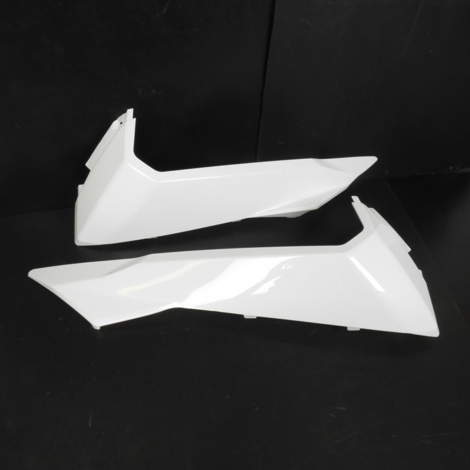 Kit carénage P2R pour Scooter Yamaha 250 X-Max 2014 à 2017 10 pieces blanc et noir Neuf