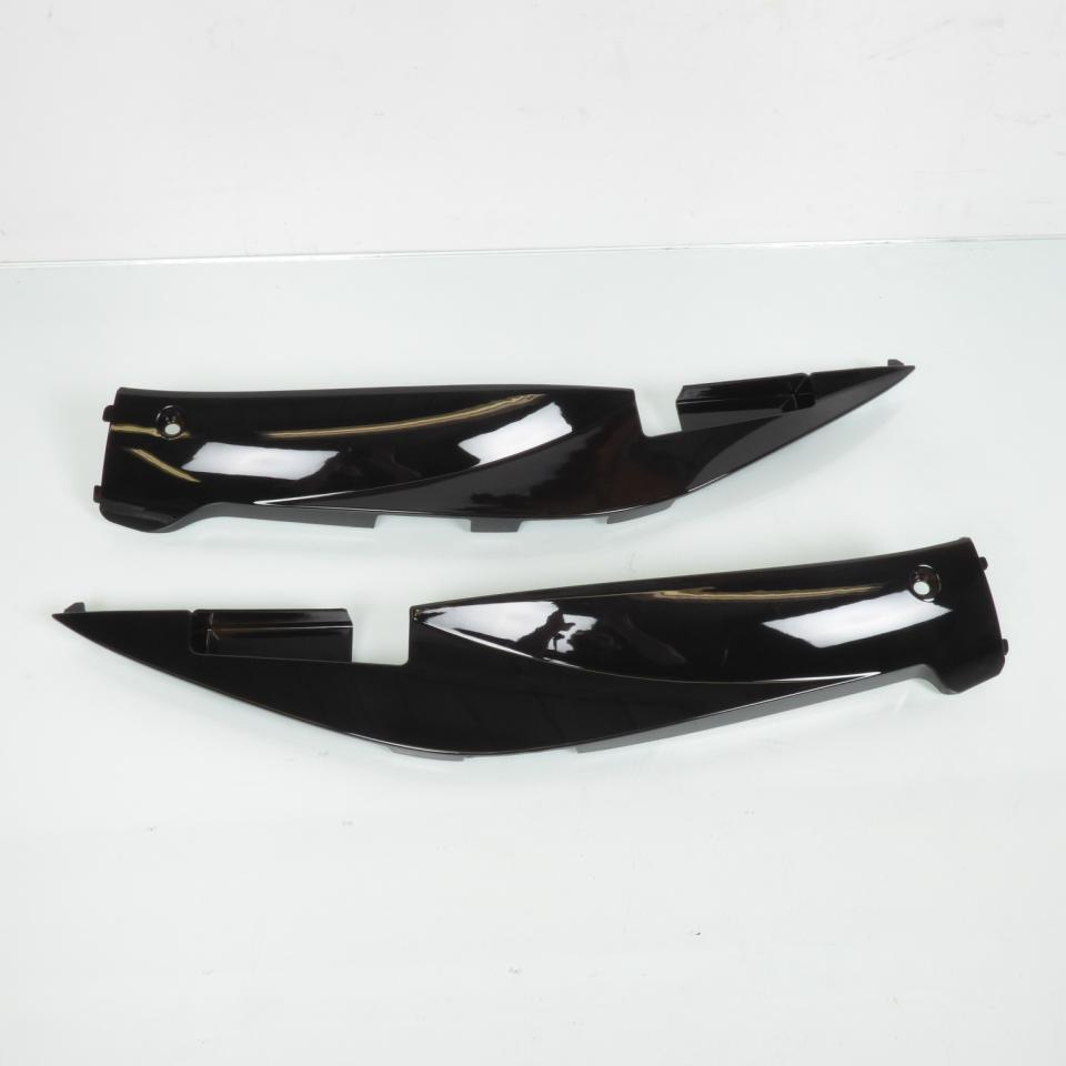 Kit carénage  noir brillant pour scooter Sym 50 Mio 4T Avant 2020 10 pieces Neuf