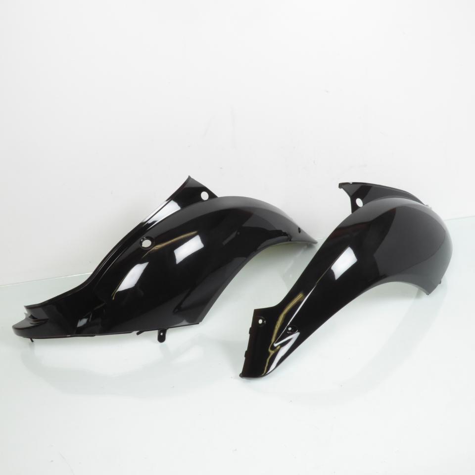 Kit carénage  noir brillant pour scooter Sym 50 Mio 4T Avant 2020 10 pieces Neuf