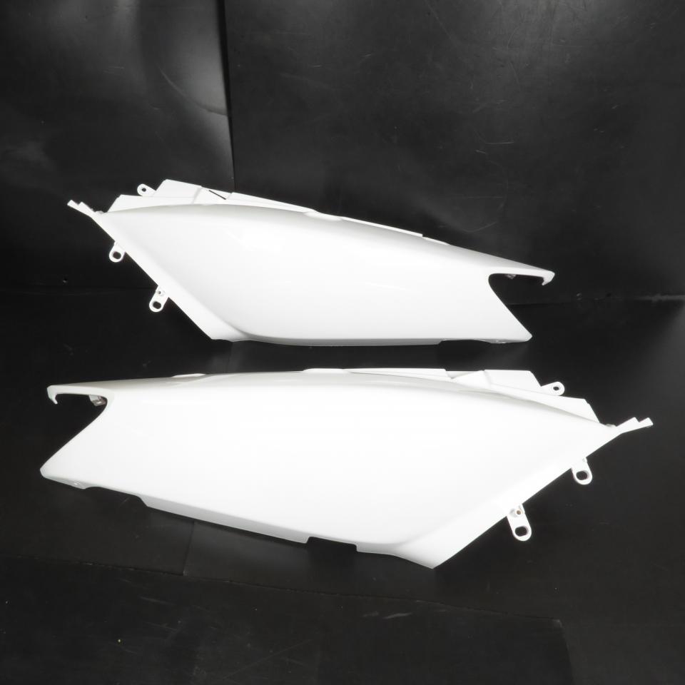 Kit carénage P2R pour Scooter Yamaha 500 Tmax 2001 à 2007 12 pieces blanc brillant Neuf