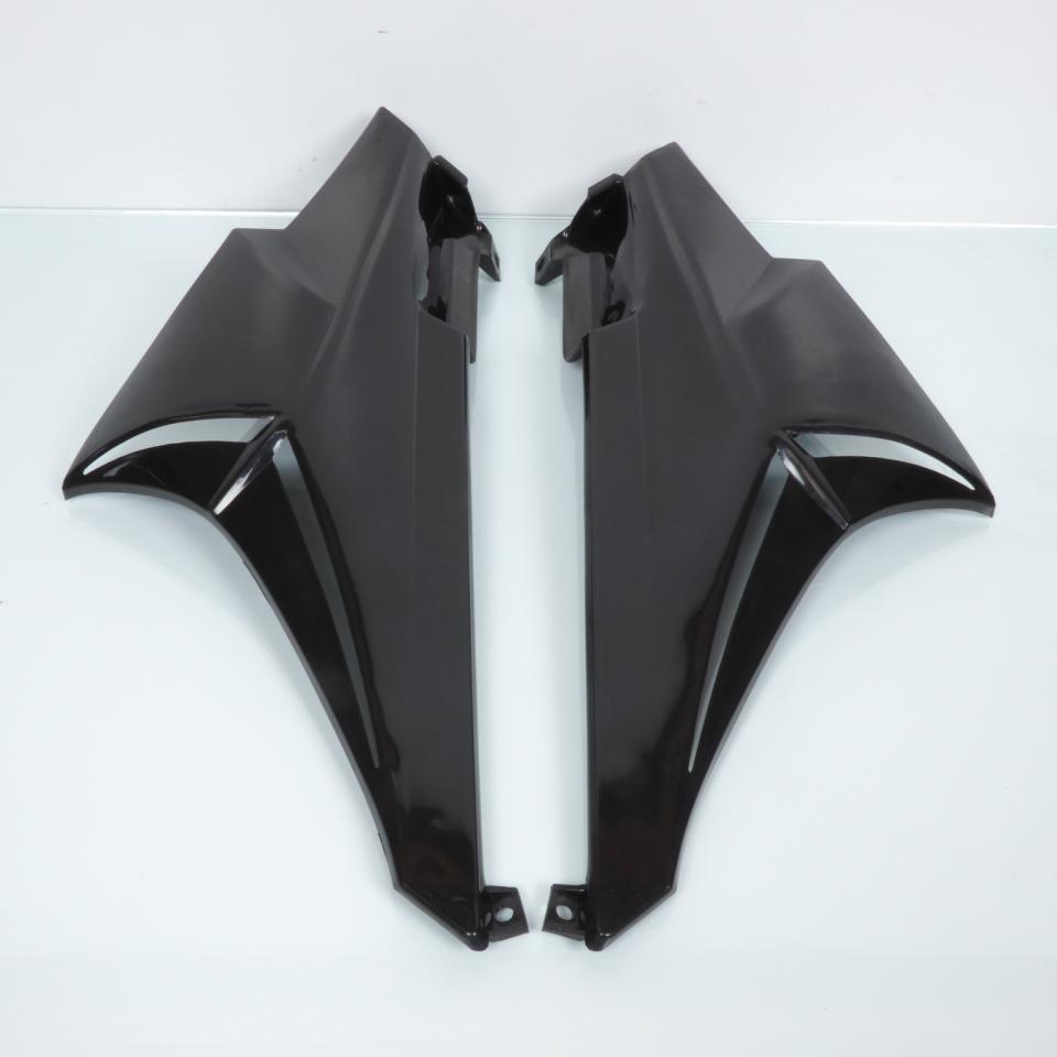 Kit carénage TNT pour moto Derbi Senda 50 à boîte 7 pièces noir Neuf