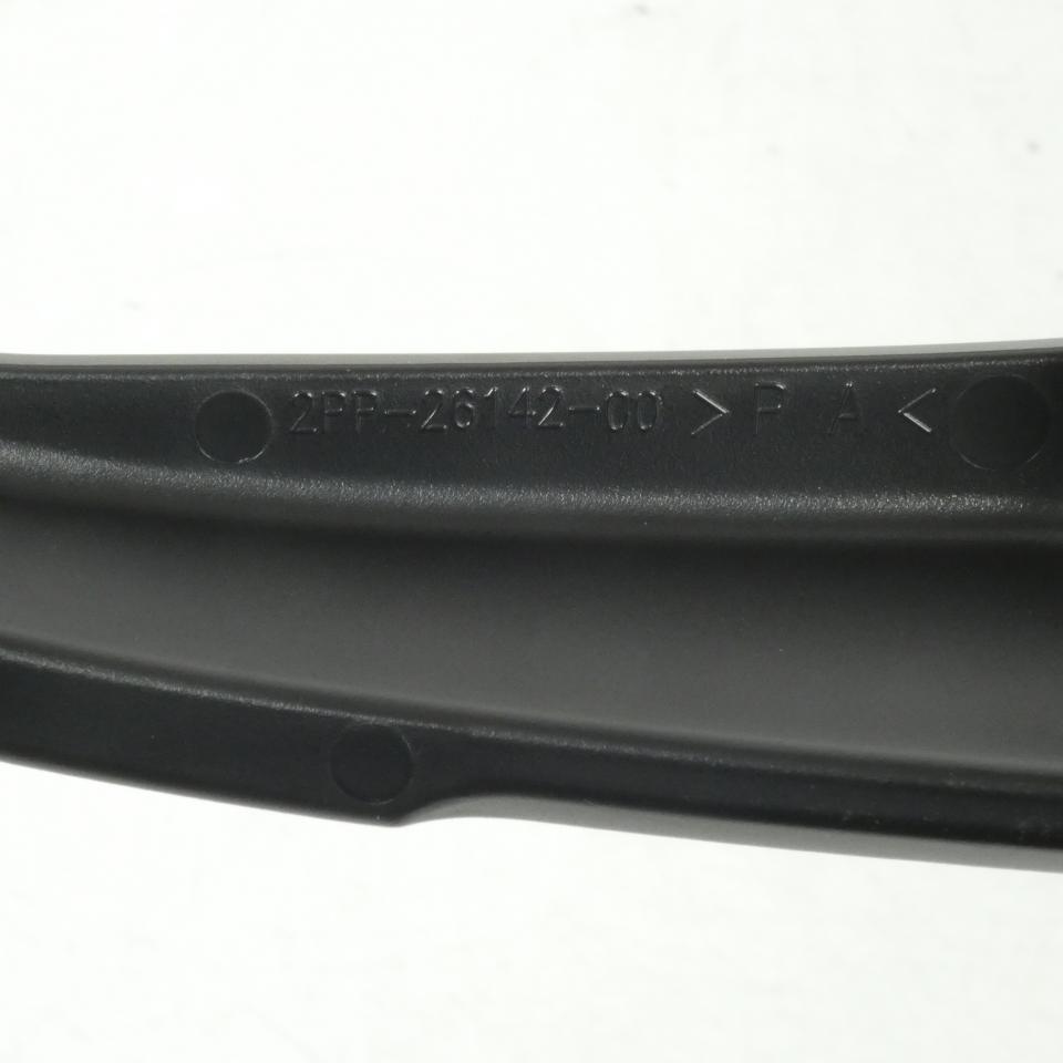 Protège main droit 2PP-26142-00 pour moto Yamaha 900 Mt-09 Tracer 2015 à 2017