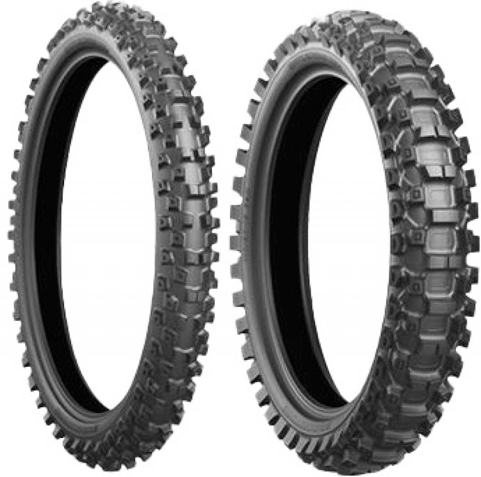 Pneu 90-100-16 pour  