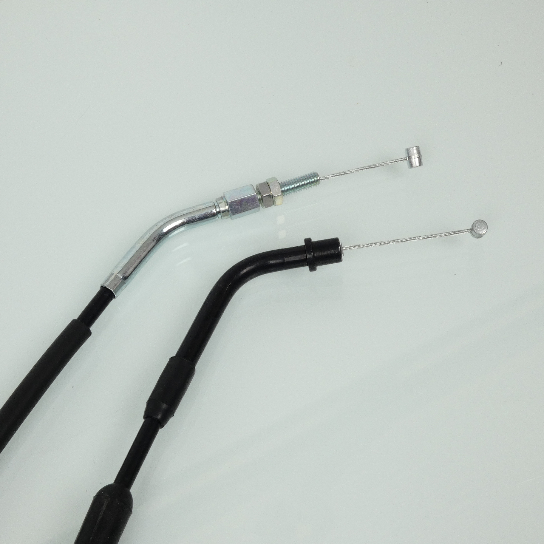 Câble d'accélérateur Teknix pour Moto Suzuki 650 GSF Bandit ABS 2005 à 2006 97cm / 87cm Neuf