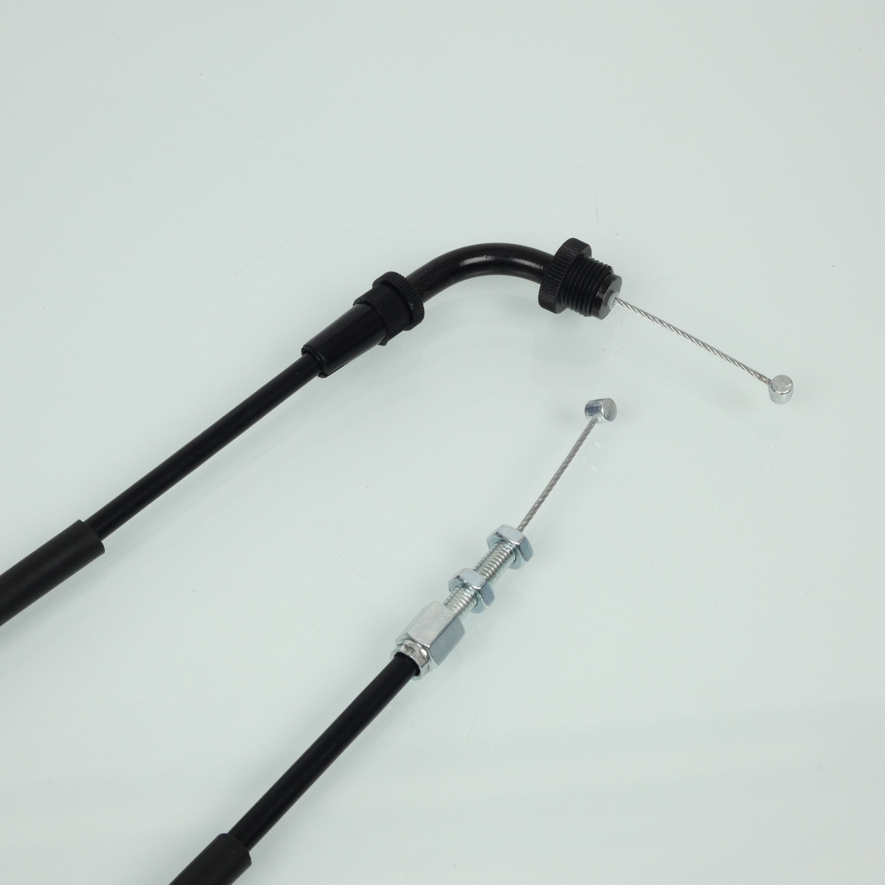 Câble d'accélérateur Teknix pour Moto Suzuki 600 GSF Bandit 1995 à 1999 91cm / 81cm Neuf