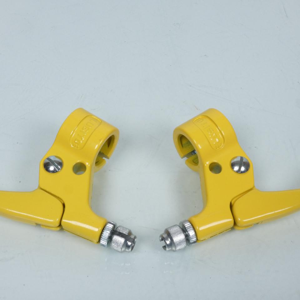 Paire de cocottes jaune droite gauche Lusito look vintage levier court pour moto