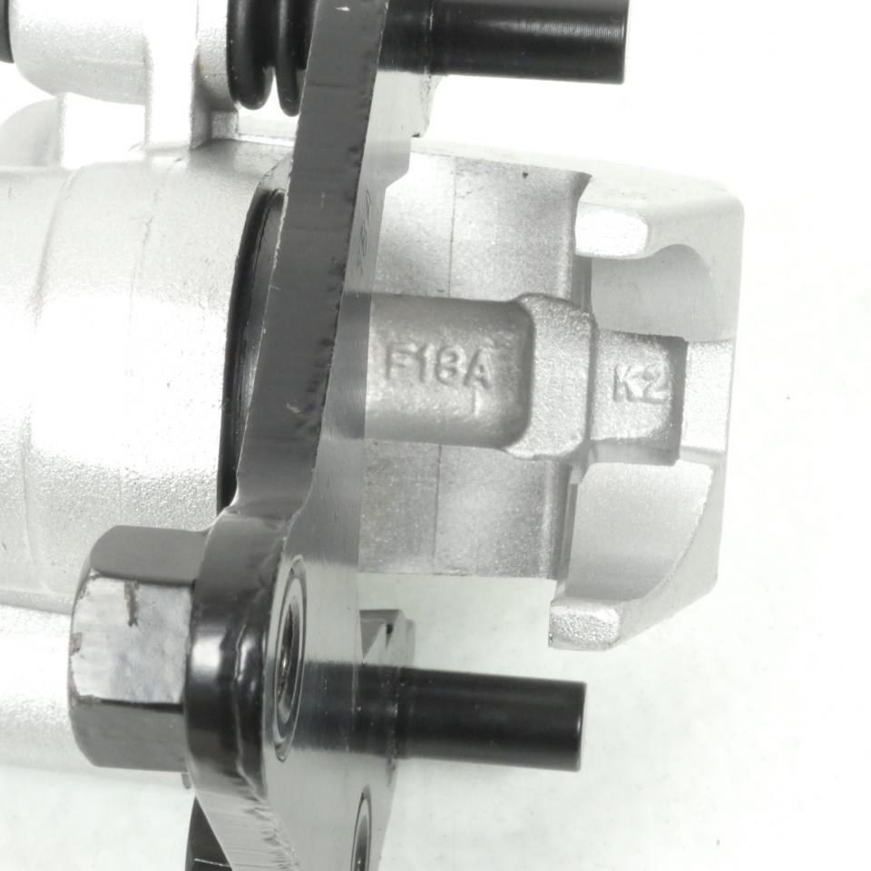 Etrier de frein avant pour moto Rieju 50 MRT 2022 à 2025 0/000.860.5115 F18A K2