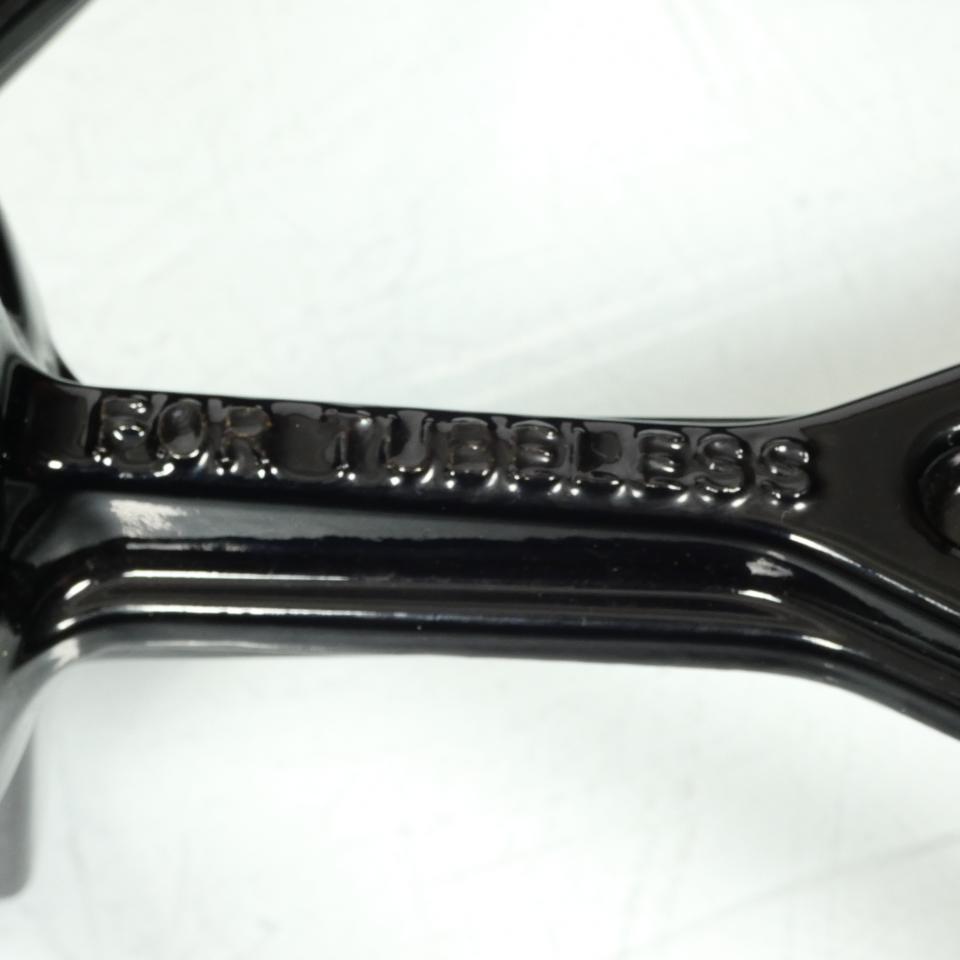 Jante avant origine pour moto Ducati 800 Scrambler 7K00AA 18x3.00 Occasion