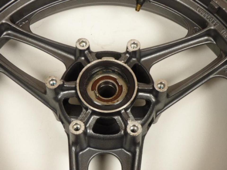 Jante avant origine pour moto Triumph 900 Trident Occasion