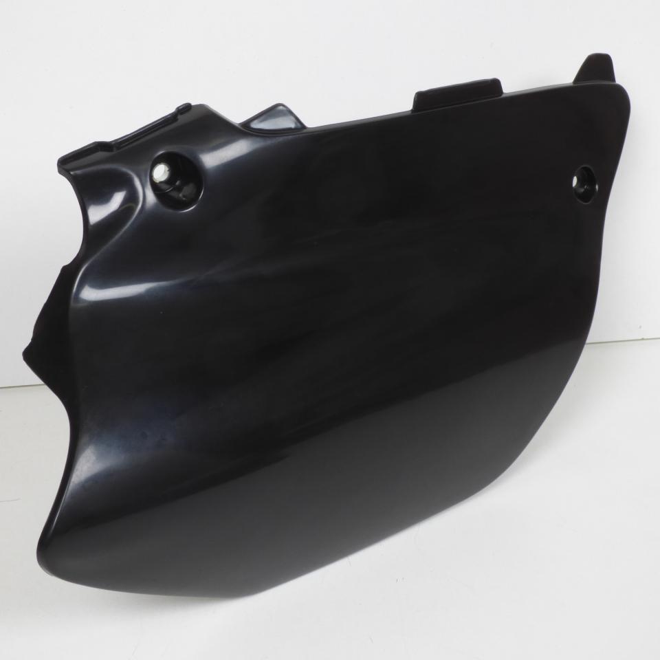 Caches latéraux UFO pour Moto Yamaha 125 YZ 2006 à 2007 YA03878001 / noir Neuf