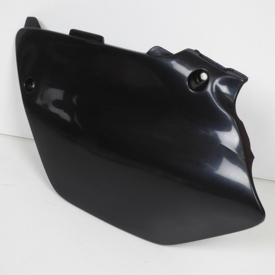 Caches latéraux UFO pour Moto Yamaha 125 YZ 2006 à 2007 YA03878001 / noir Neuf