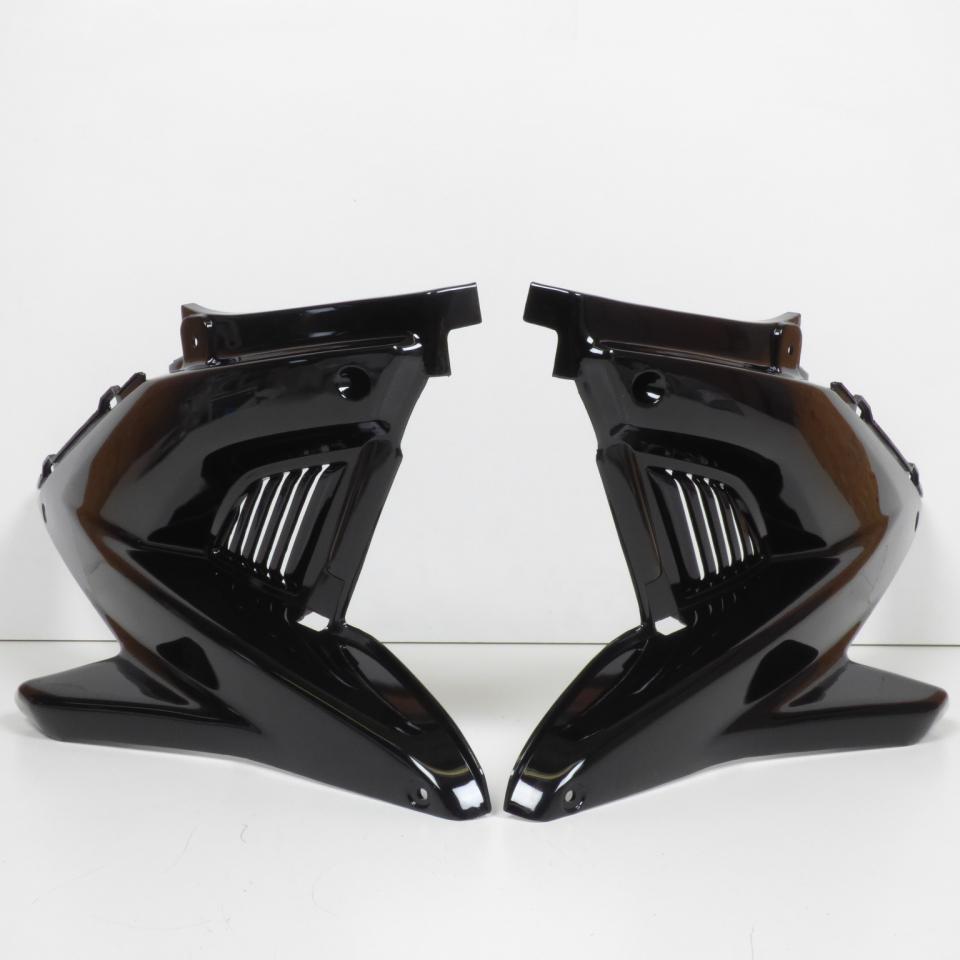 Caches latéraux Générique pour scooter MBK 50 Nitro noir brillant Neuf