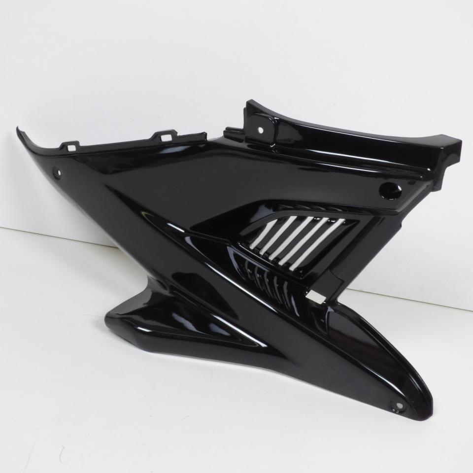 Caches latéraux Générique pour scooter MBK 50 Nitro noir brillant Neuf