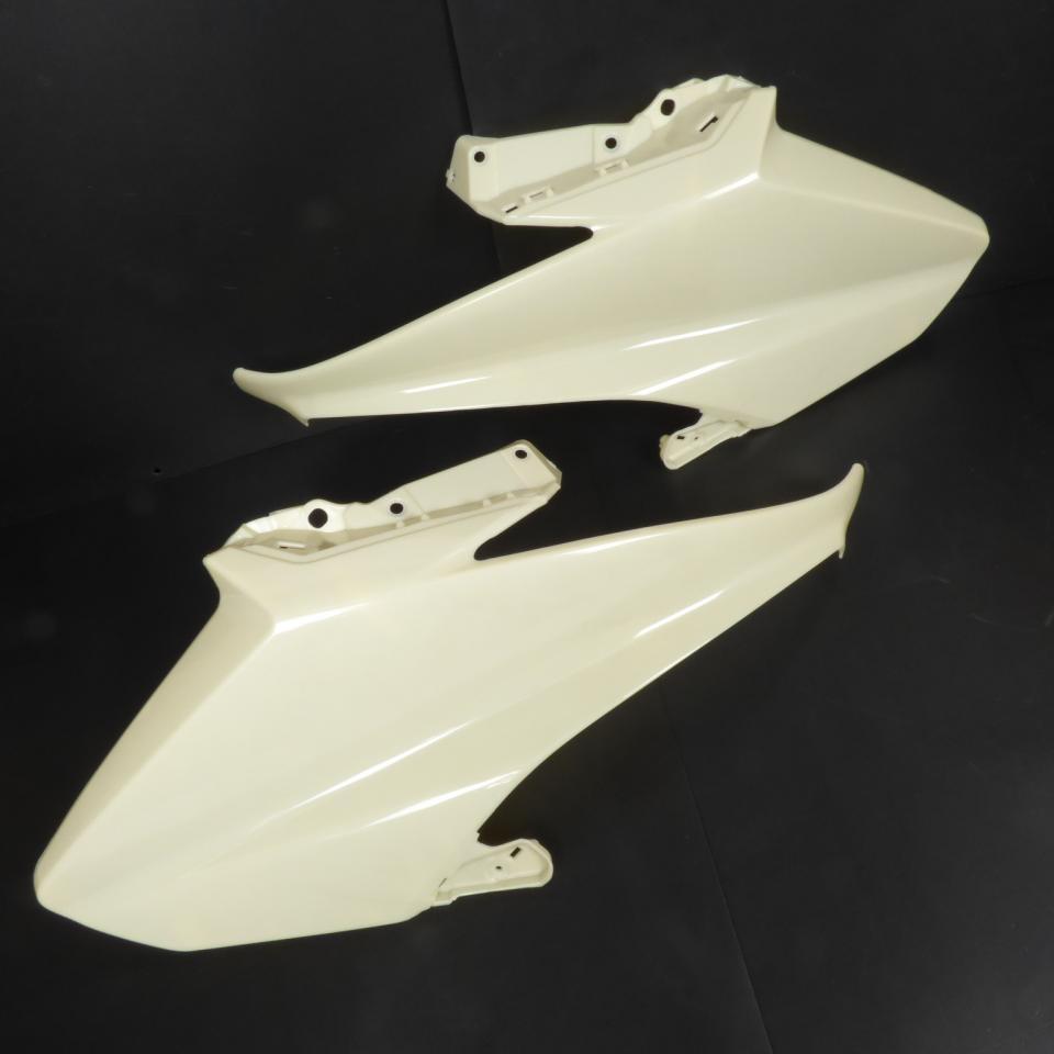 Caches latéraux pour Yamaha Tmax