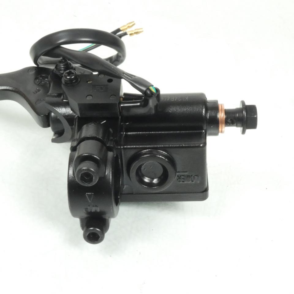 Maître cylindre frein avant pour scooter Peugeot 50 Kisbee 2T 802448 Neuf