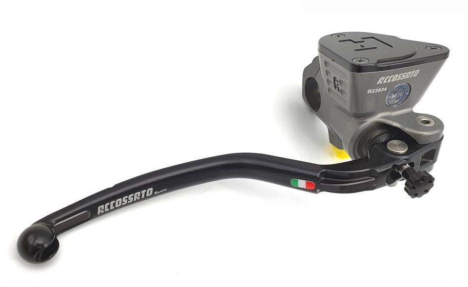 Maître cylindre frein avant pour