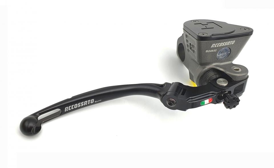 Maître cylindre frein avant pour