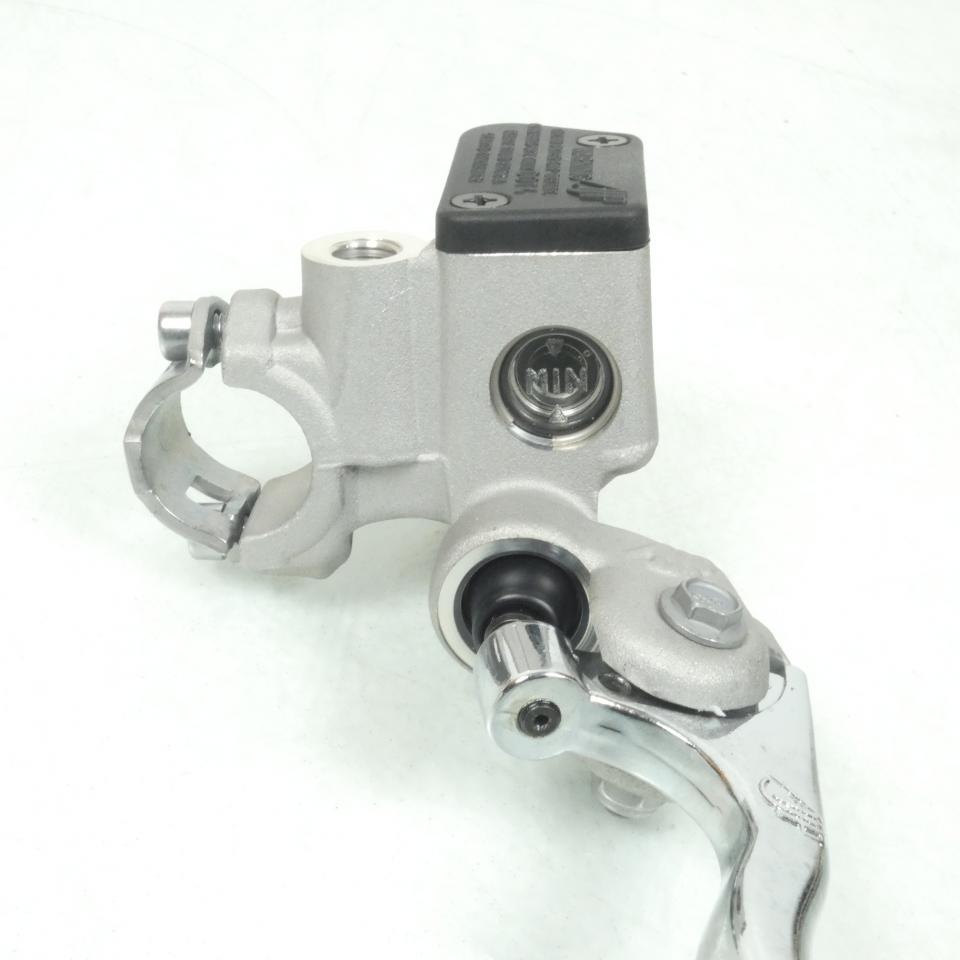Maître cylindre frein AV AJP pour scooter Peugeot 125 Satelis 2006 à 2011 767720