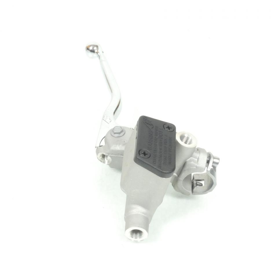 Maître cylindre frein AV AJP pour scooter Peugeot 125 Satelis 2006 à 2011 767720