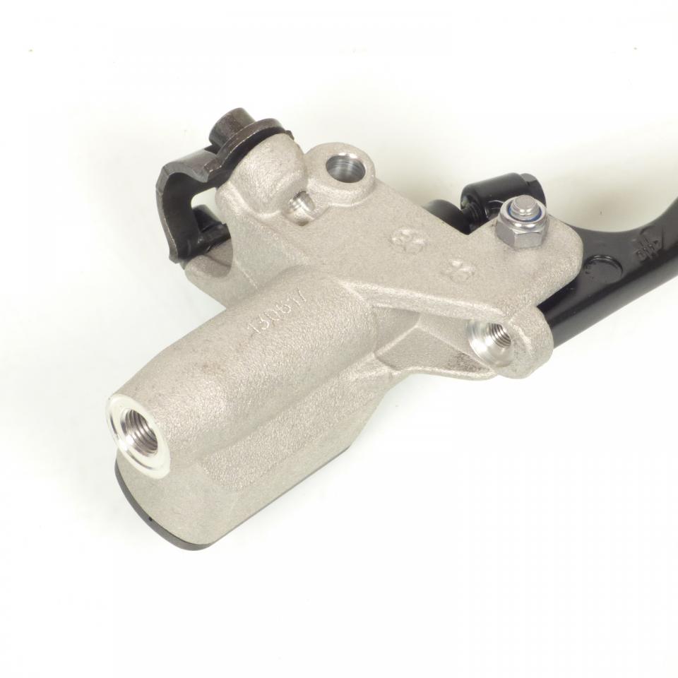 Maître cylindre frein avant AJP pour scooter Derbi 50 Atlantis 2004-006 00G02102083
