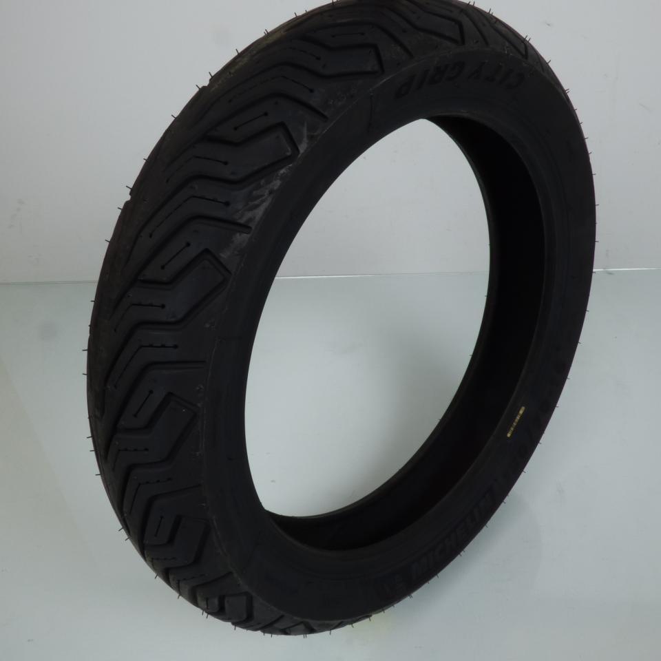 Pneu 130-70-16 Michelin pour Scooter Honda 300 SH Ie 4T LC Euro4 2015 à 2020 AR Neuf