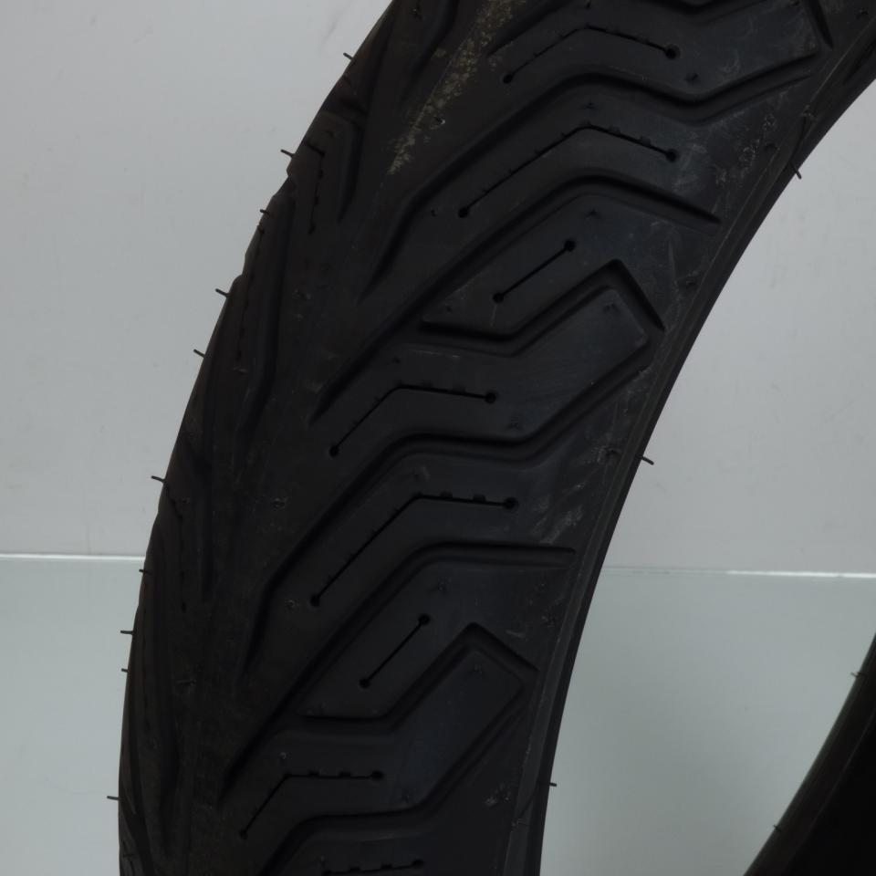 Pneu 130-70-16 Michelin pour Scooter Piaggio 125 Carnaby 2007 à 2012 AR Neuf