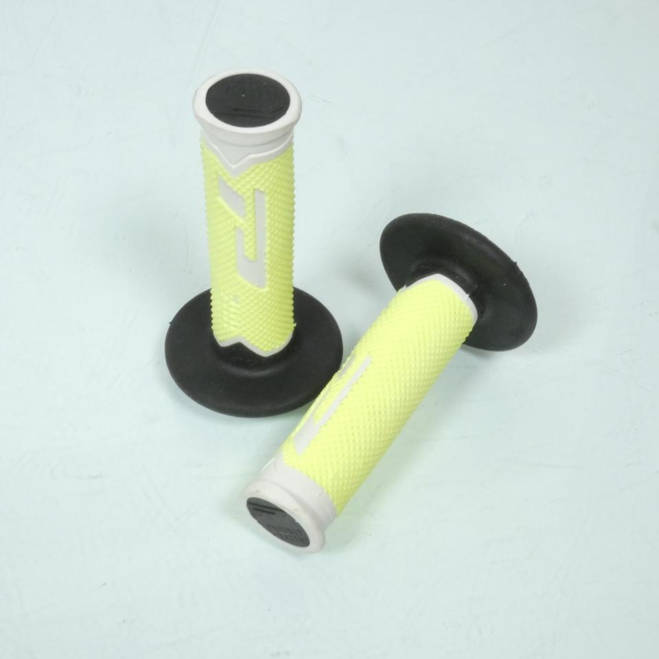 Poignée PRO GRIP pour scooter PA078800WGFN-303 Neuf