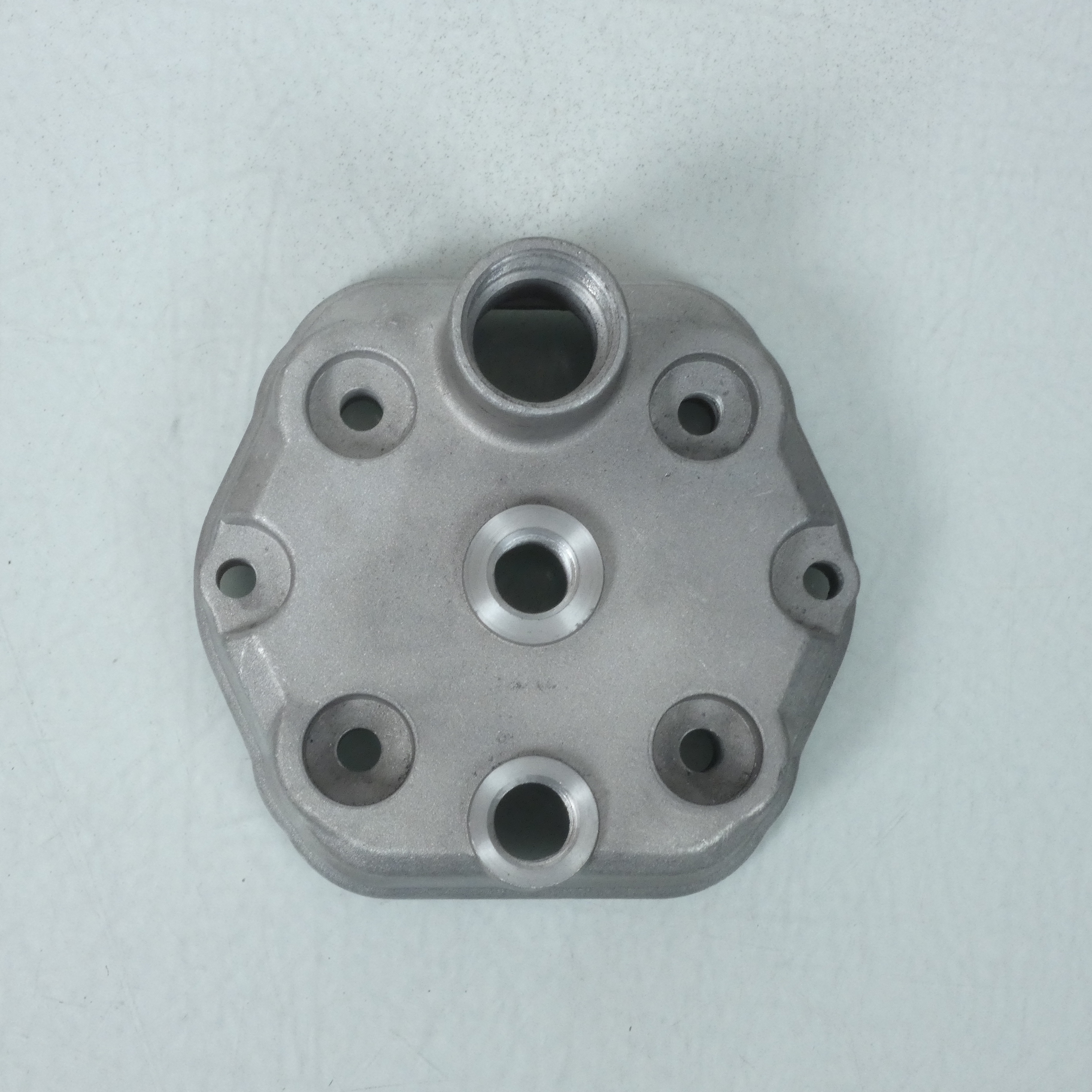 Culasse P2R pour moto Gilera 50 RCR 1999 à 2005 DERBI EURO 2 Neuf