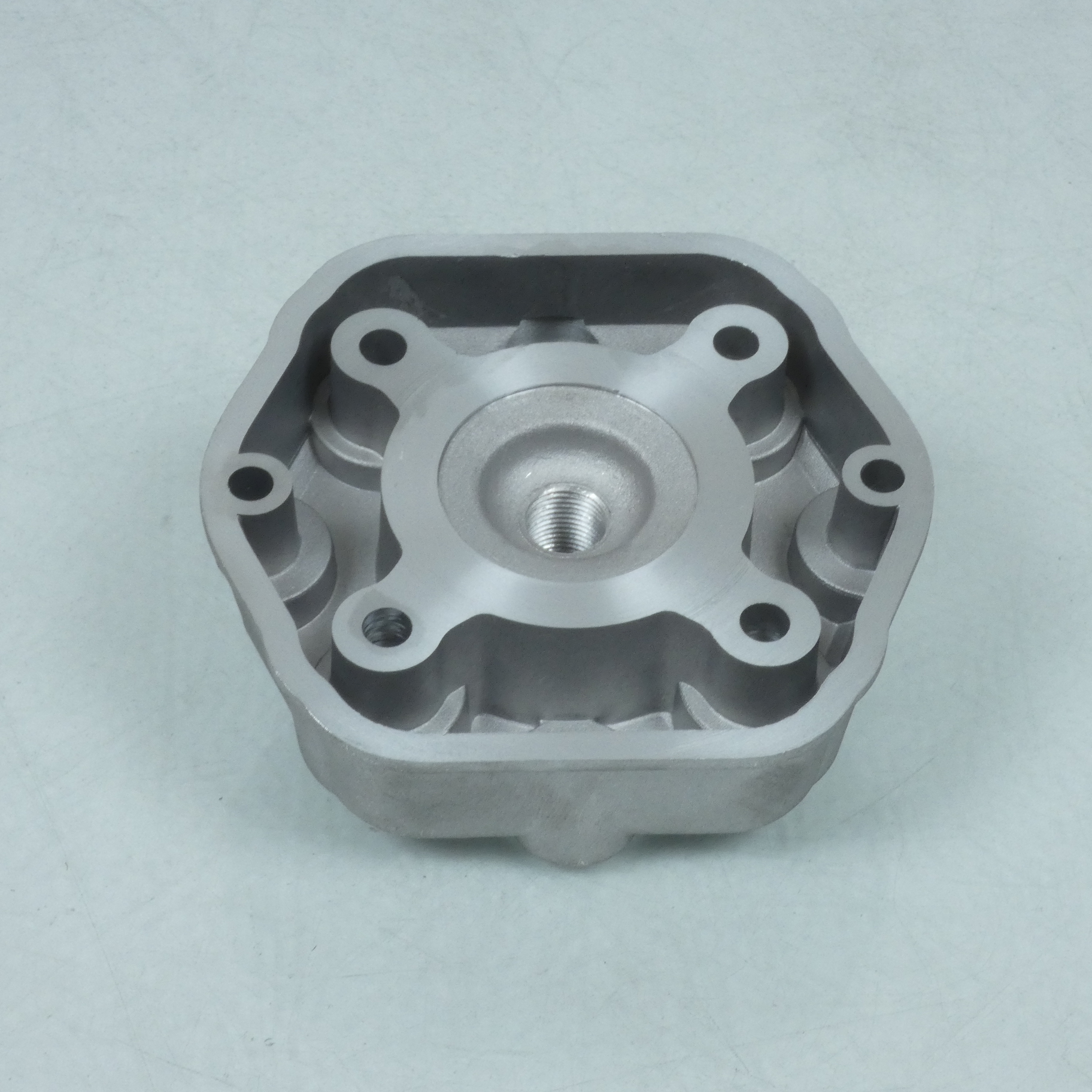Culasse P2R pour moto Gilera 50 RCR 1999 à 2005 DERBI EURO 2 Neuf