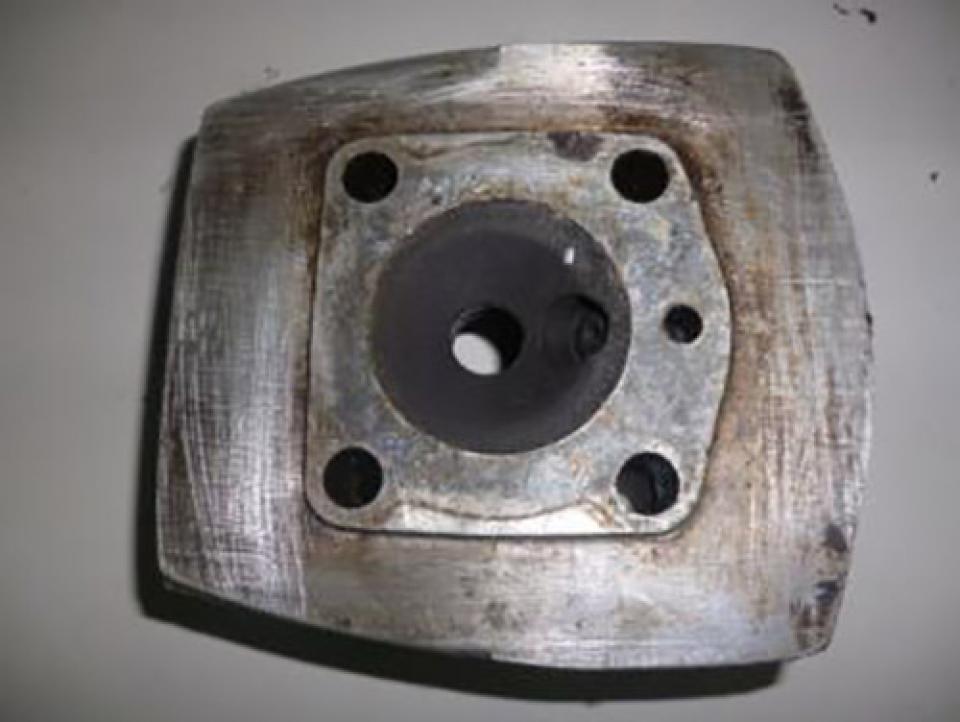 Culasse origine pour Auto Peugeot 50 Occasion