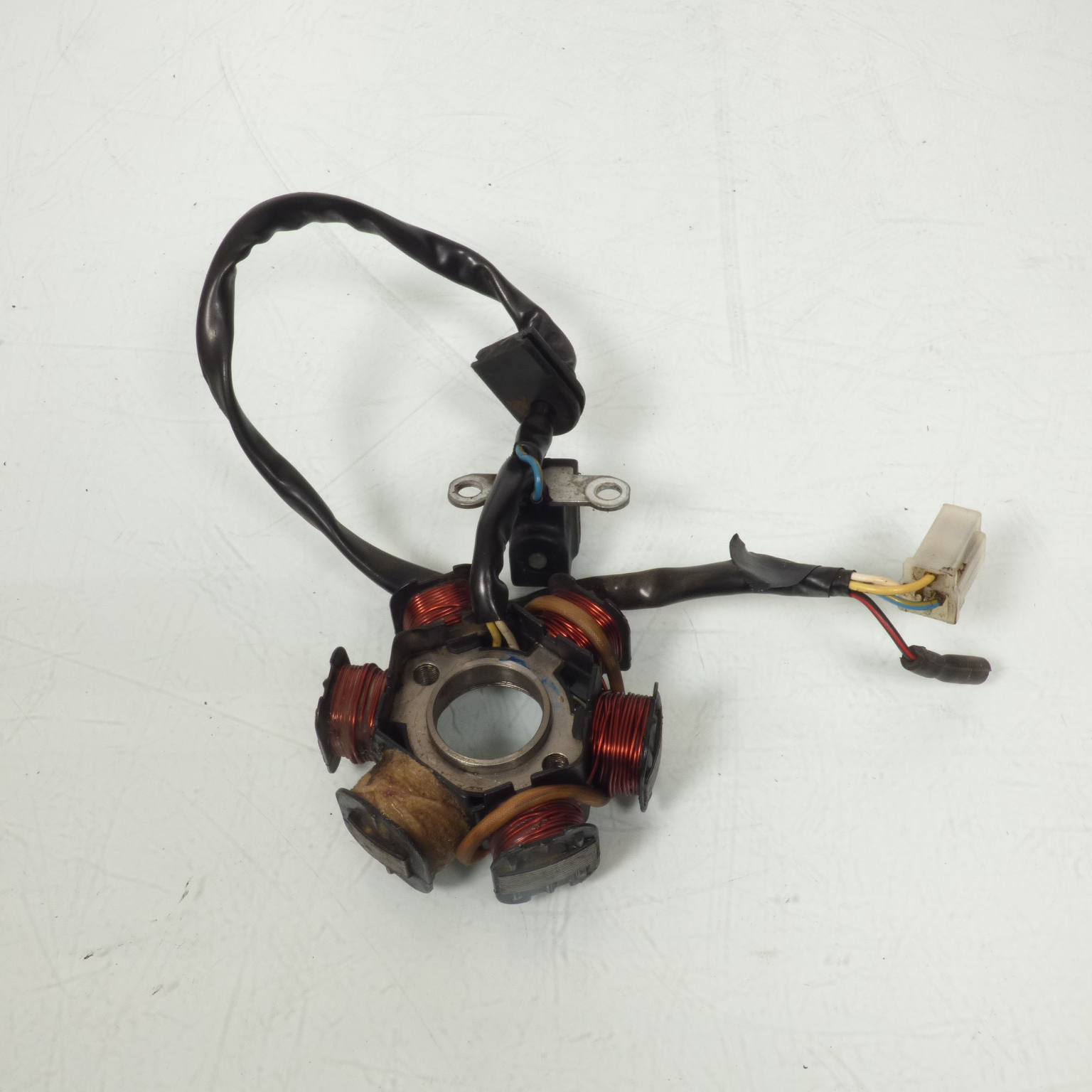 Stator d allumage origine pour scooter Peugeot 50 STREETZONE 2T 14-17 VGAK1AEDA