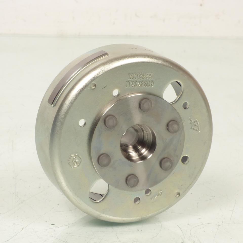 Volant magnétique d allumage pour Derbi Senda